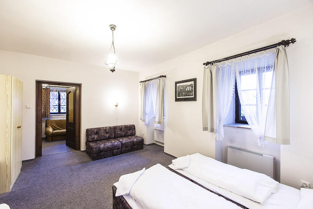 Pension U Dvou Capu Chocerady Room photo