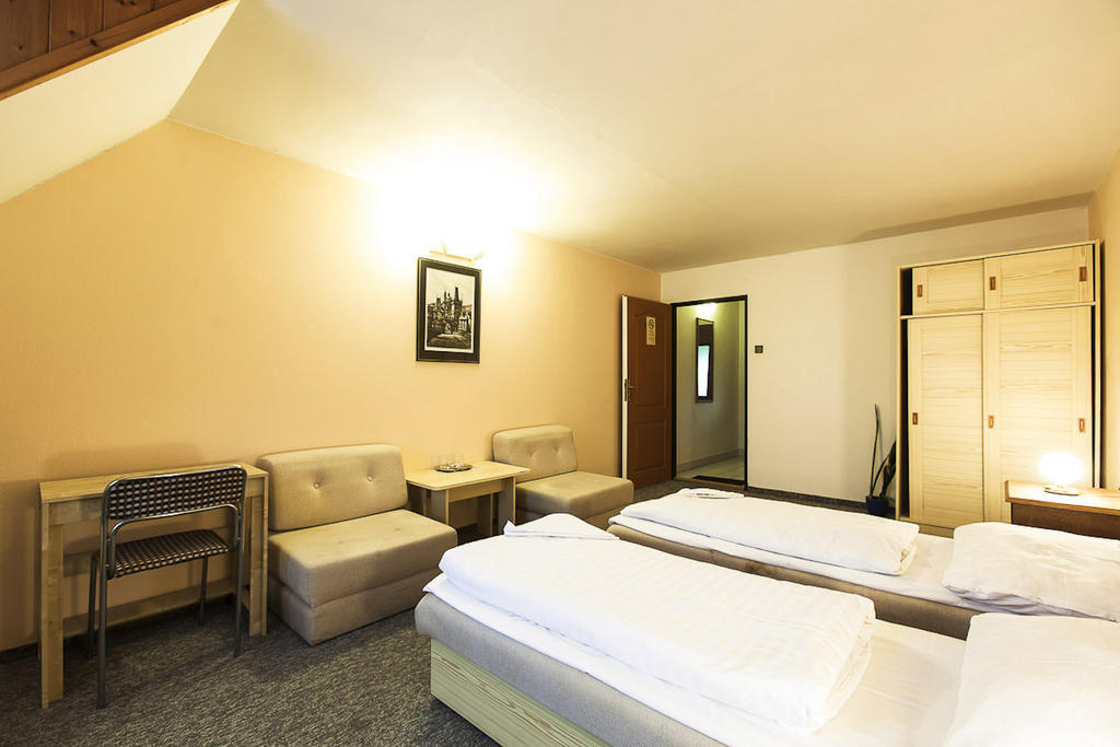 Pension U Dvou Capu Chocerady Room photo